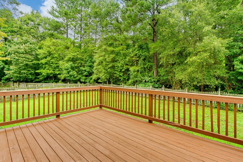 Image for Why Is My Deck Railing Wobbly?  post